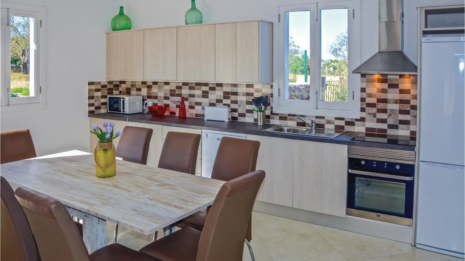 Awesome Home In Ariany With Kitchenette 0*,  Spain